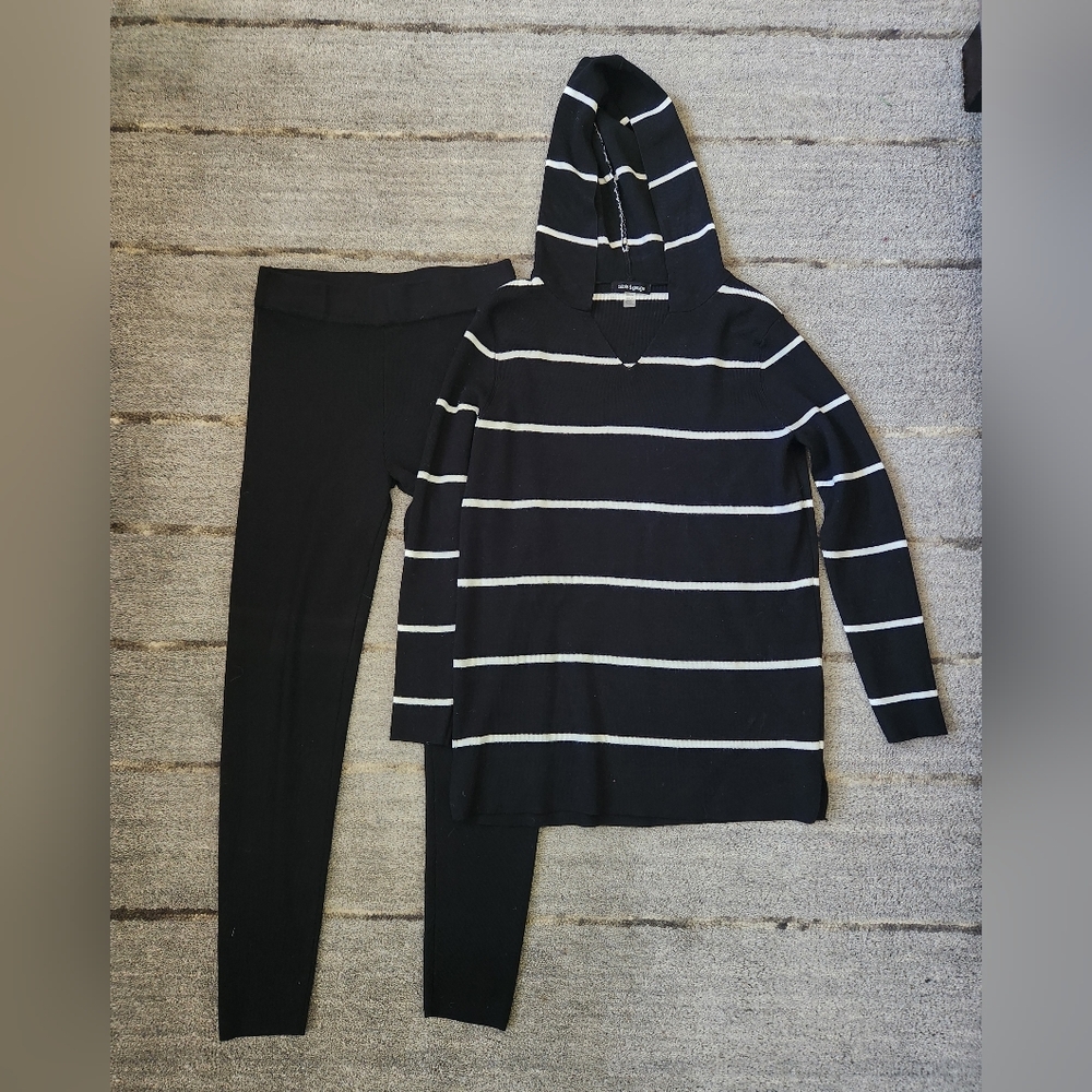 Cable & Gauge Black And White Stripe Sweater Set Top And Bottom